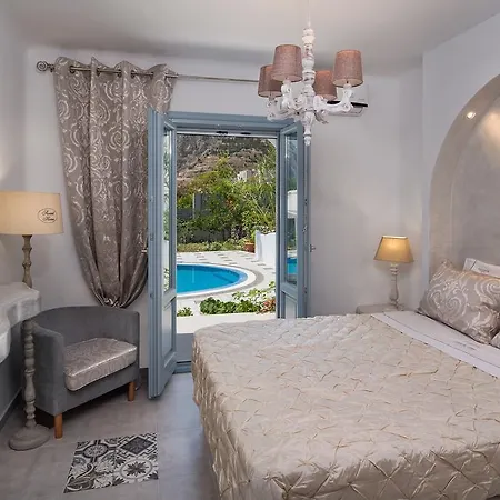 Willa Felicity Luxury Kamári